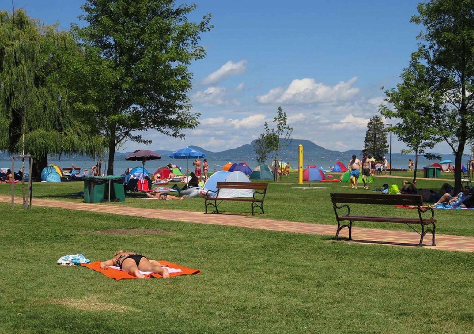 Holiday Homes In Balatonmariafuerdo 48114 Ngoại thất bức ảnh